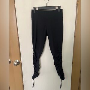 Fabletics Womens Medium Black Active‎ Work Out Rouched Legging
